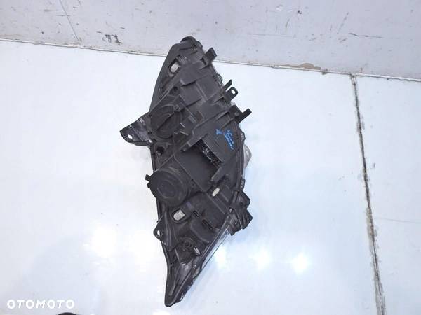 LAMPA LEWA PRZEDNIA PRZÓD XENON RENAULT LAGUNA III 260600040R 89901846 - 3