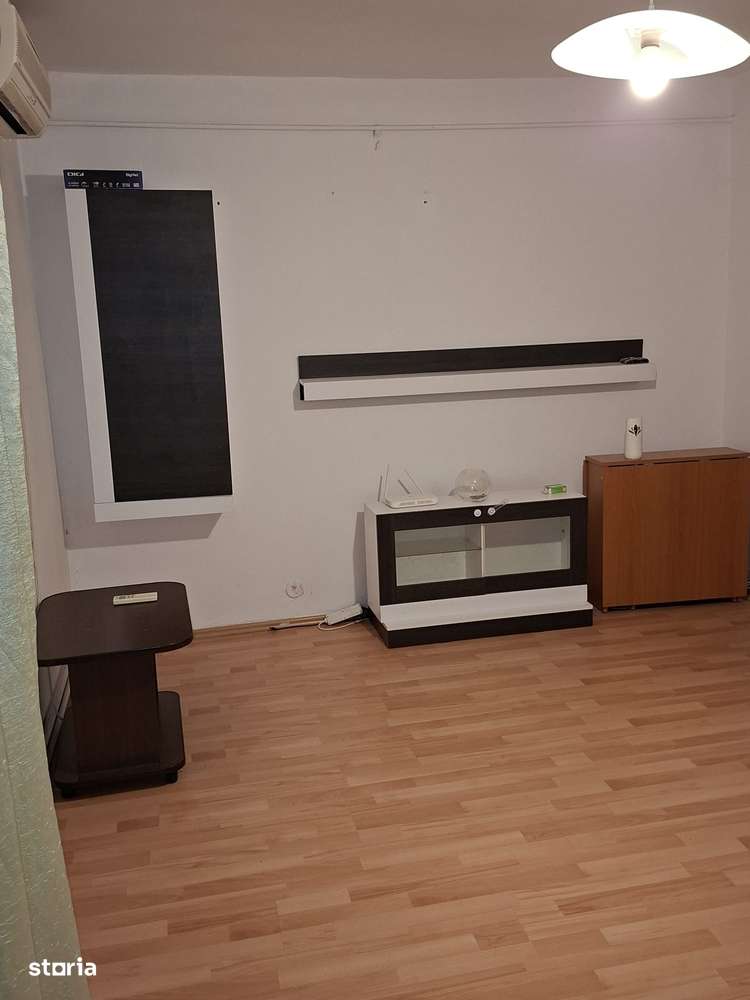 Apartament Craiovița - Imagine principală: 4/12