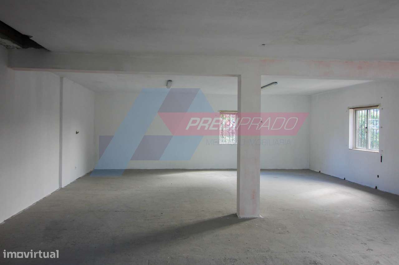 Armazém para arrendamento em Marrancos! - Grande imagem: 3/14