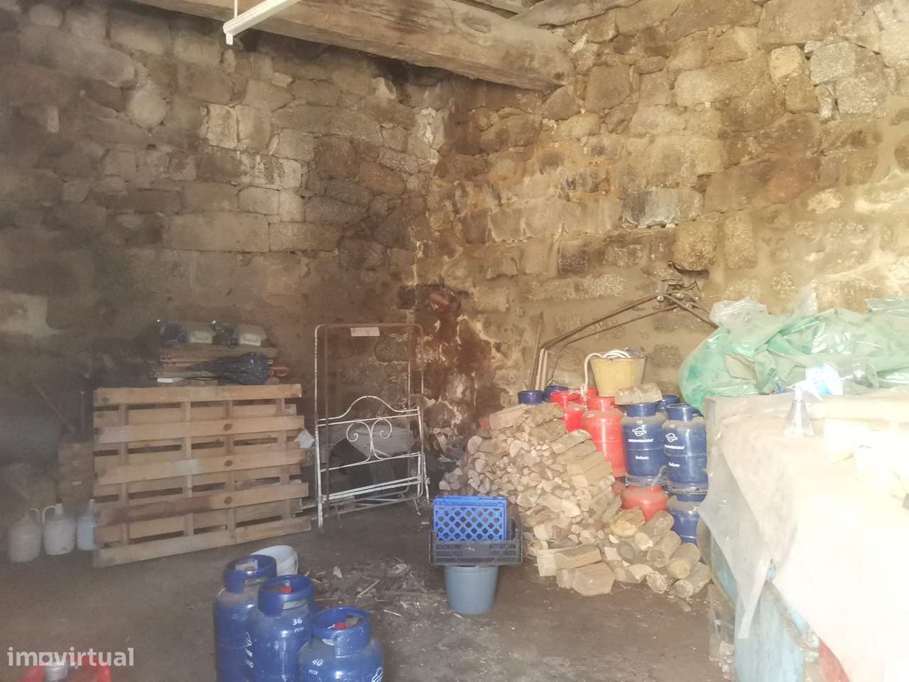 Casa para recuperar em Barqueiros, Mesão Frio-18