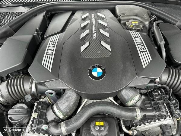 BMW M850i xDrive - 54