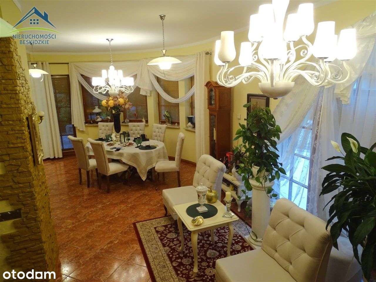 Niezwykły dom w Ustroniu - dla koneserów piękna!-2