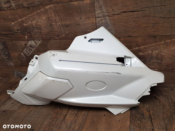 Bok owiewka Moto Guzzi Stelvio 1200  978417 - 3