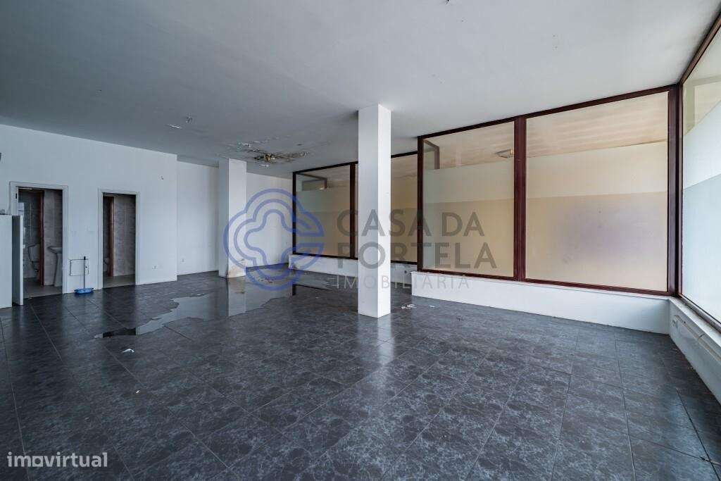 Escritório em Centro Comercial - Grande imagem: 4/9