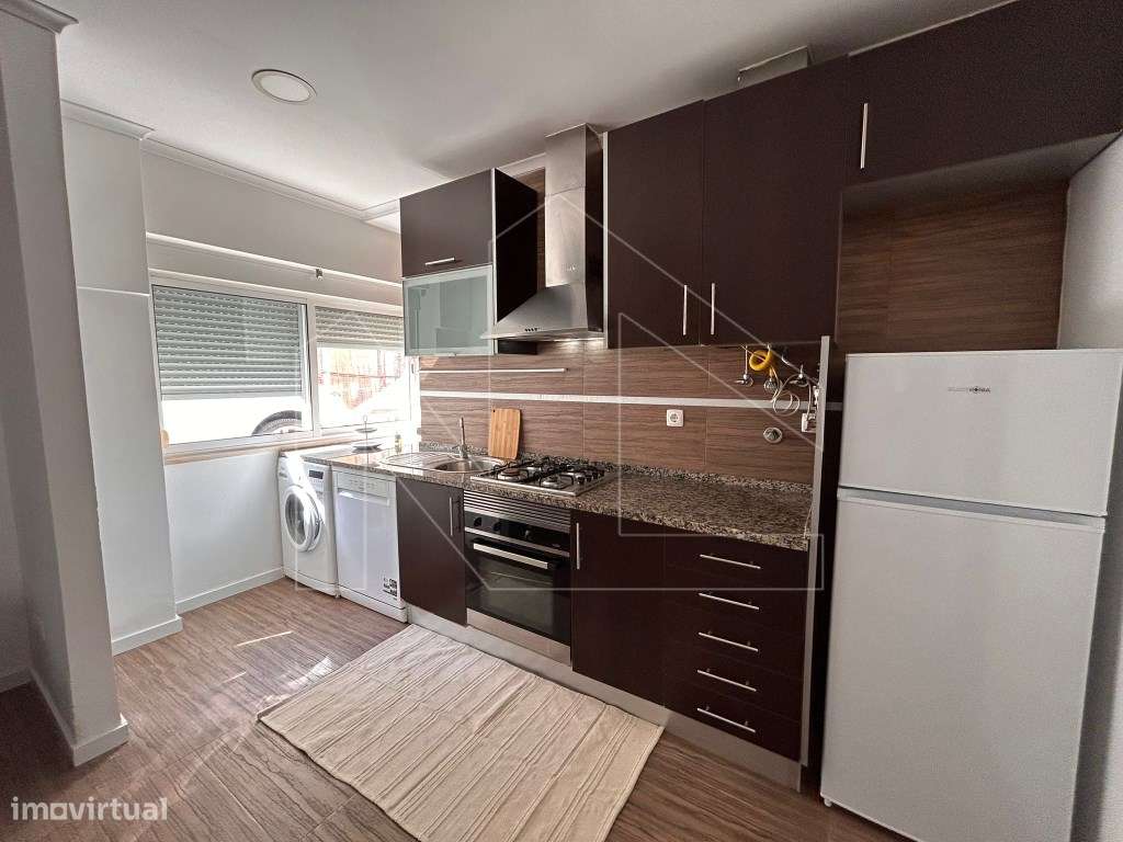 Apartamento T2 - Lisboa-2