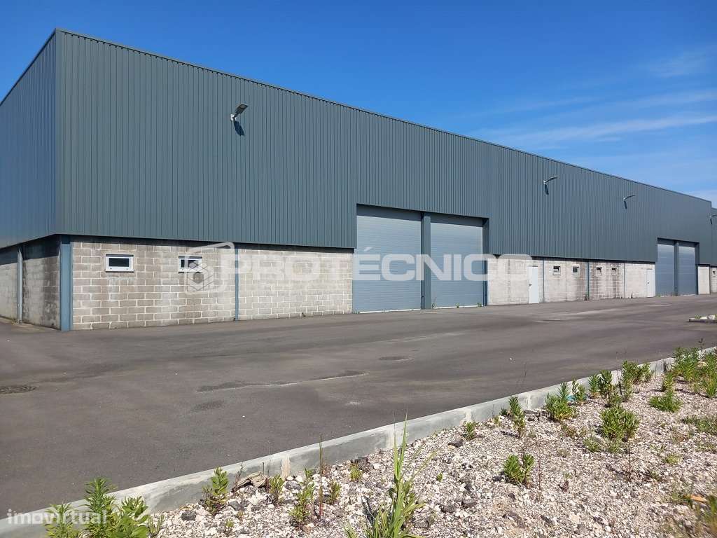 Armazém c/ 1.350m2 – Z. I. da Palhaça - Grande imagem: 3/25