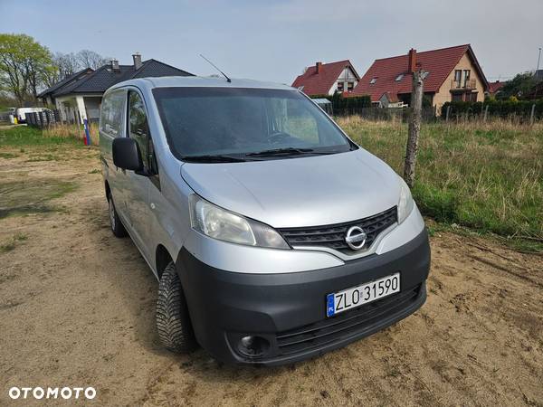 Nissan nv 200 - 20