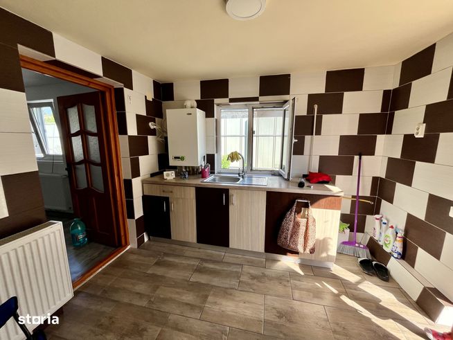 Casa Chercea Renovată-0