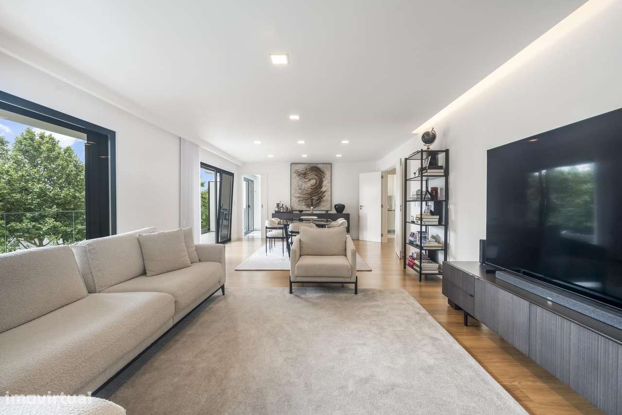 Apartamento T3 com estacionamento, Porto Salvo, Oeiras - Grande imagem: 4/31