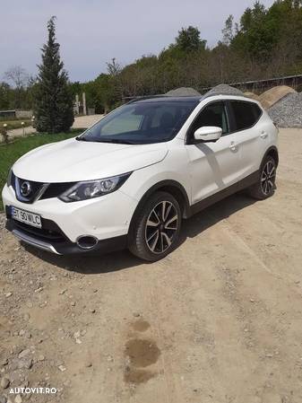 Nissan Qashqai 1.6 DCi ALL-MODE 4x4i TEKNA - 1