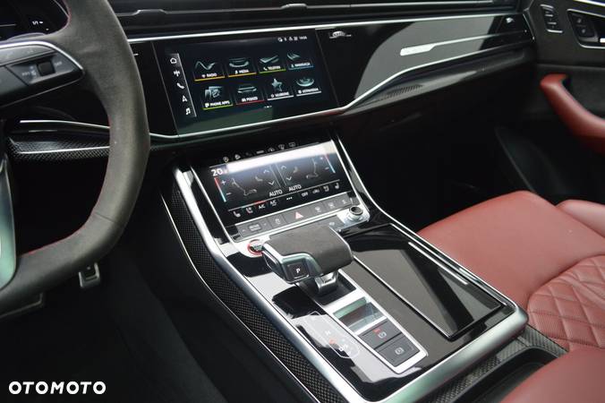 Audi SQ8 - 16