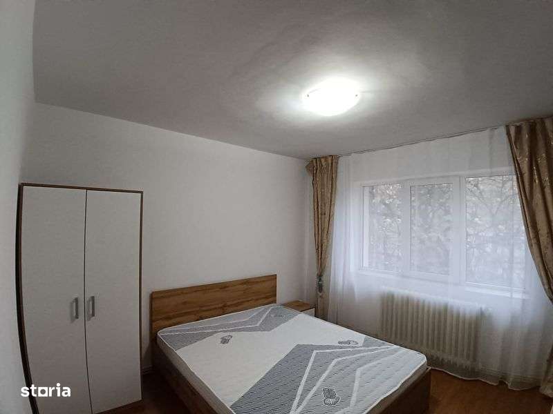 Inchiriez ap. 3 camere - Imagine principală: 4/7