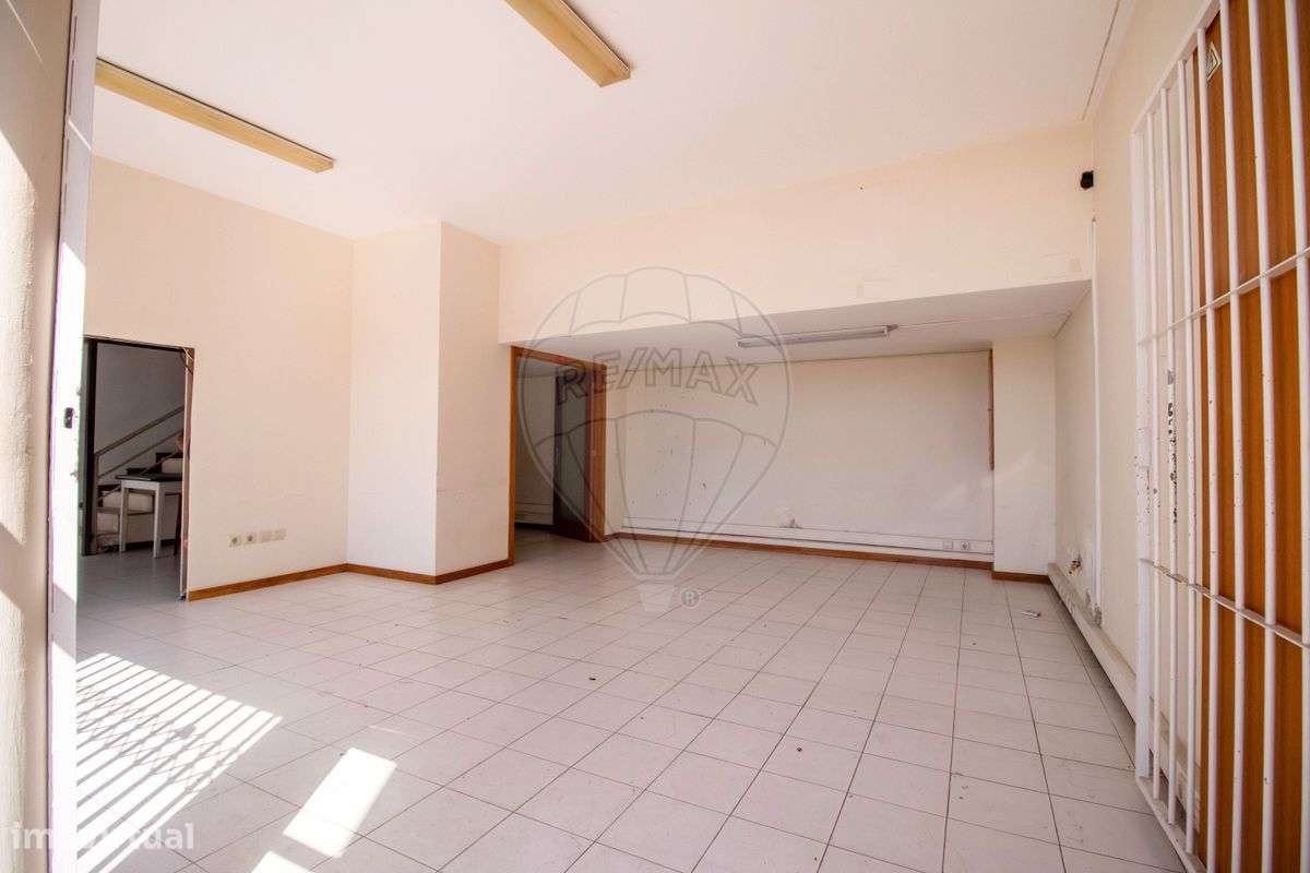 Loja  para arrendamento - Grande imagem: 4/11