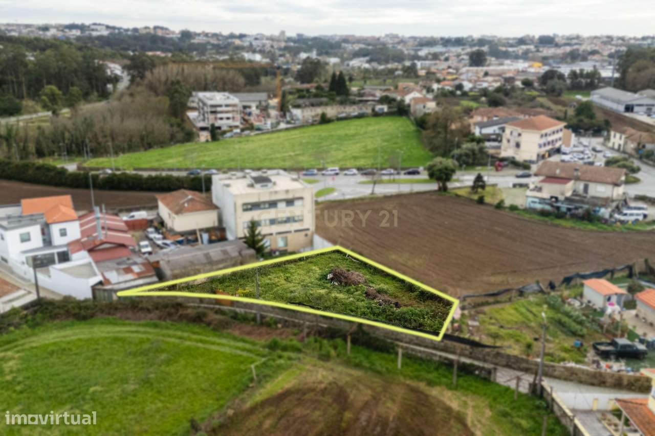 Terreno à venda em Milheirós, Maia - Oportunidade Única! - Grande imagem: 3/11