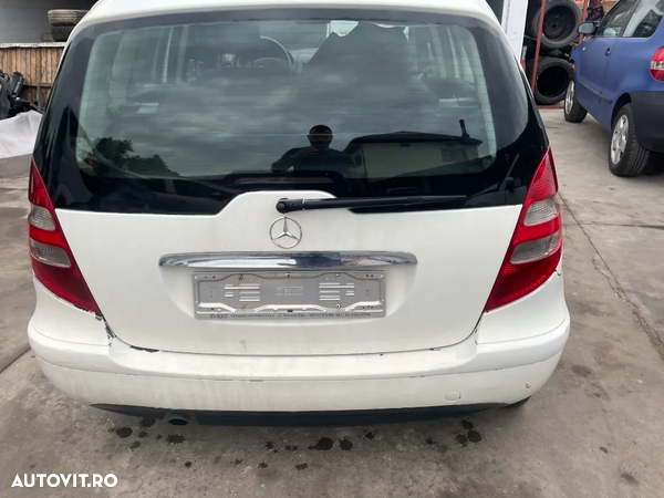 Dezmembram  Mercedes A-CLASS W169  180 CDi - 4