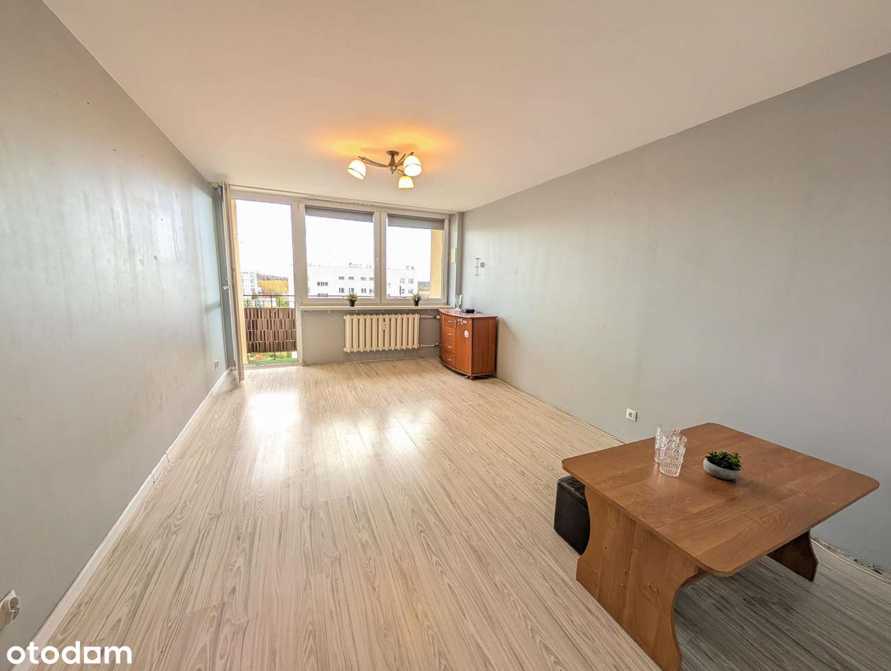 Kawalerka po remoncie Os. Świętokrzyskie Balkon  32,1 m²-12