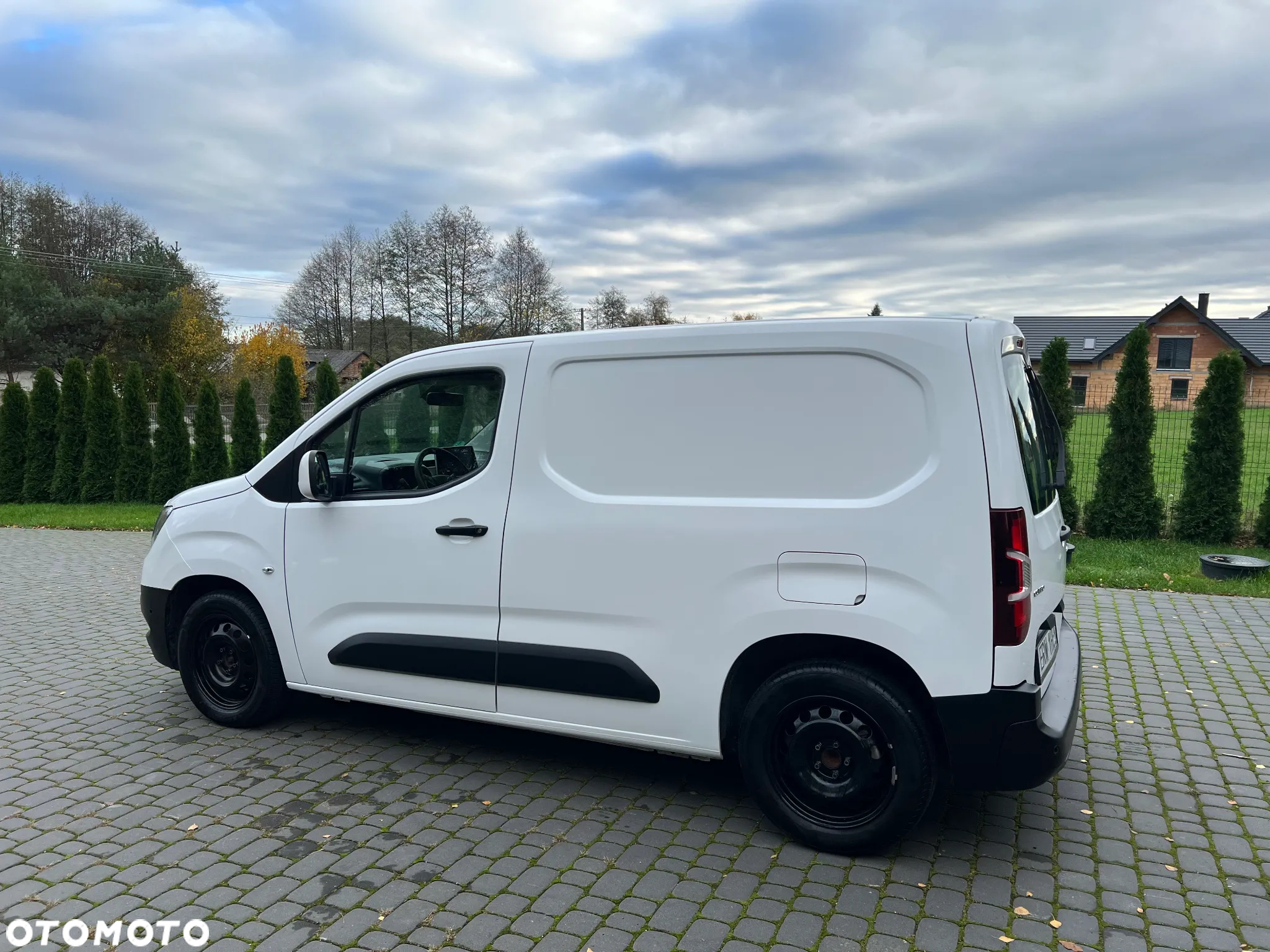 Opel COMBO - 3