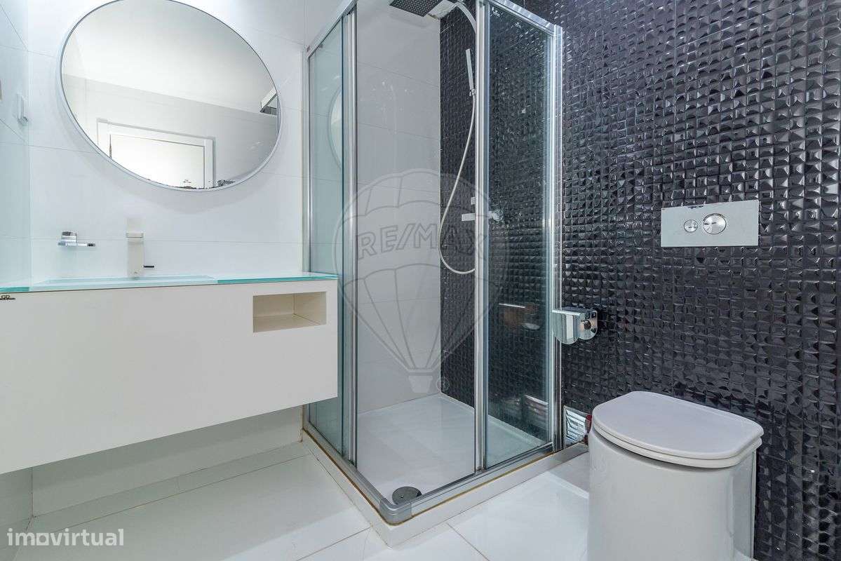 Moradia T5 para venda-28