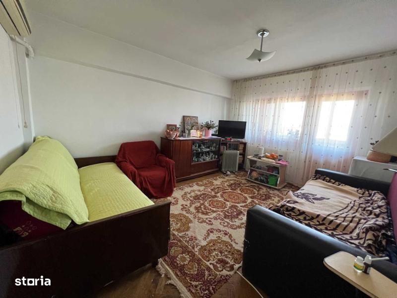 Apartament 2 camere Grivita /Mall , etaj 3 , decomandat