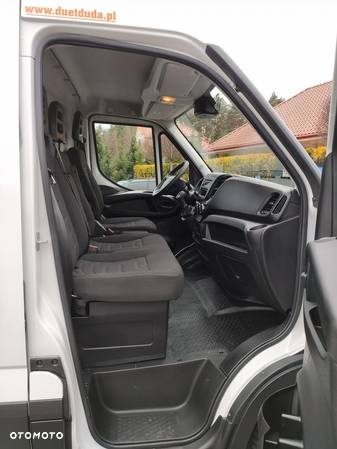 Iveco Daily 35 S17 - 22