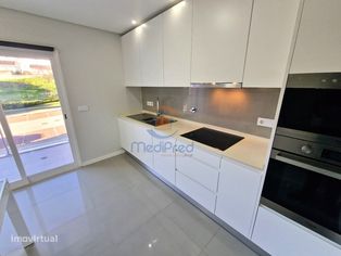 Apartamento T3 seminovo na Ramada | O...