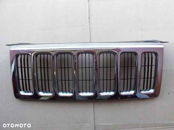 Jeep COMMANDER I XH XK 05/10 Grill atrapa - 2