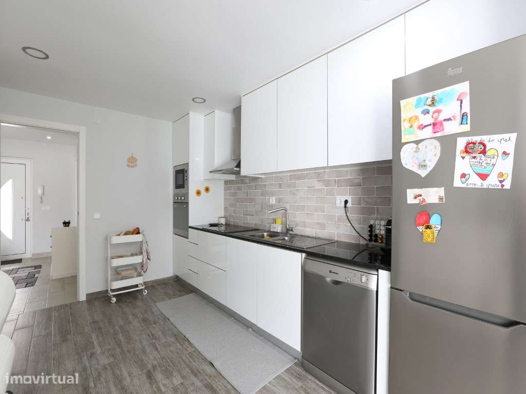 Excelente Moradia T3 localizada no Rio Novo em Nazaré-10