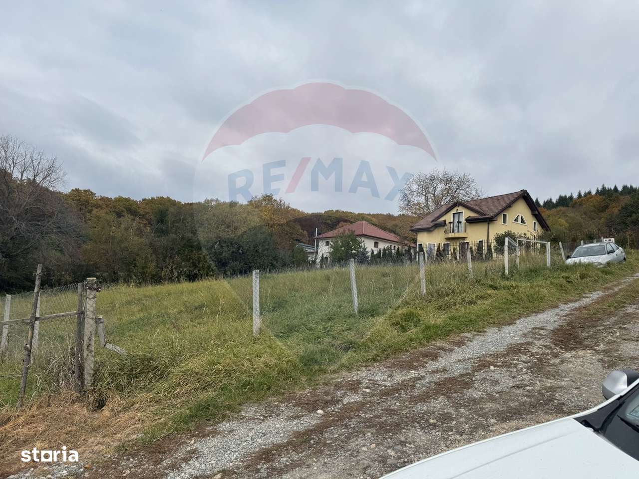 Teren de vanzare în Faget 1542 mp cu panorama-7