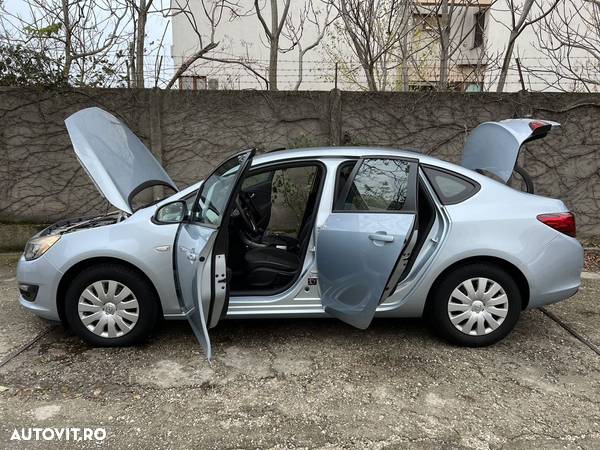 Opel Astra 1.6 CDTI DPF ecoFLEX Start/Stop Selection - 4