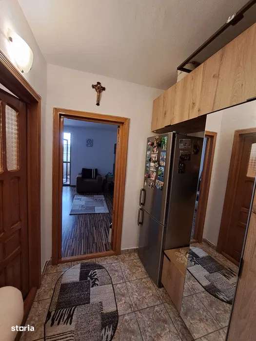 Garsoniera semideomandat-zona far - Imagine principală: 5/8