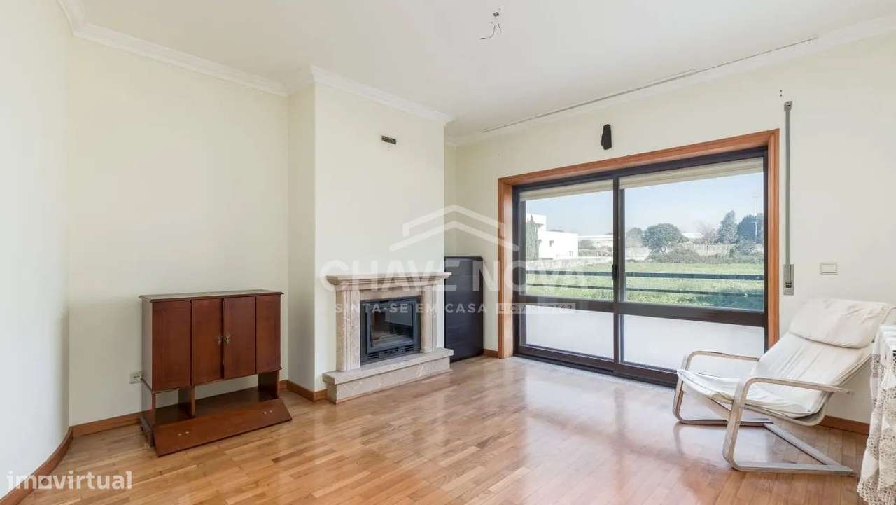 Apartamento T2 C/ lugar de garagem - Junto a Praia-Ref.SD/04559/MH - Grande imagem: 4/14