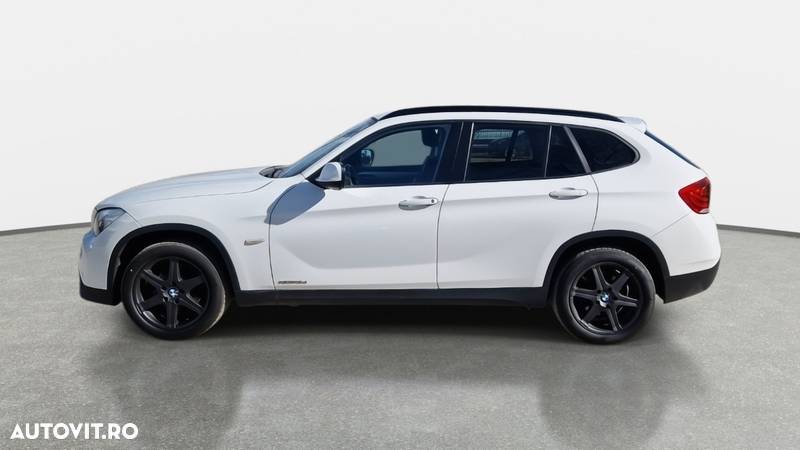 BMW X1 xDrive18d - 8