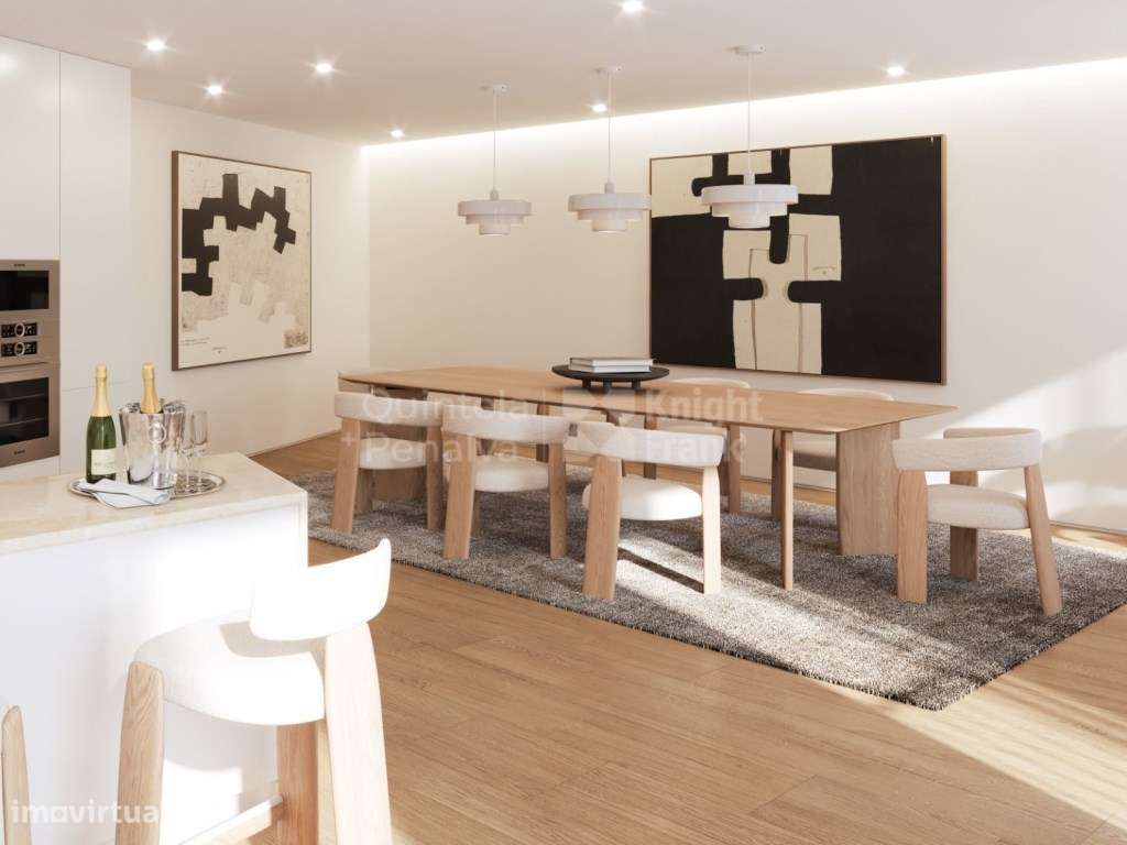 Moradia unifamiliar de tipologiaT3/T4 com 484 m2, em Alcântara - Grande imagem: 5/36