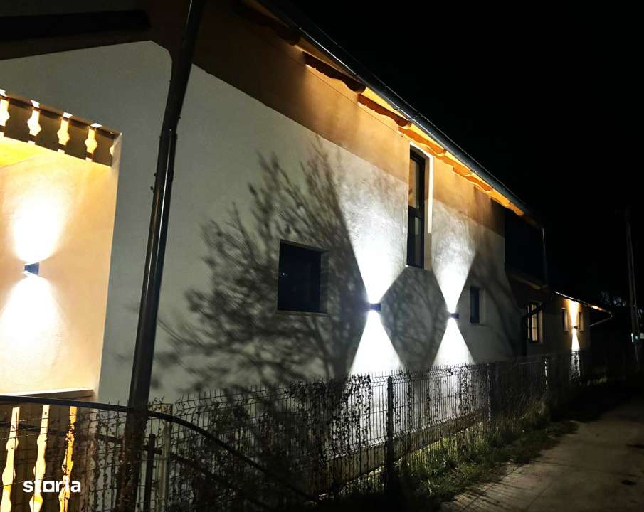 Casa de  vis la tara - vedere panoramica - living 60 mp - in inima  Ca - Imagine principală: 5/19