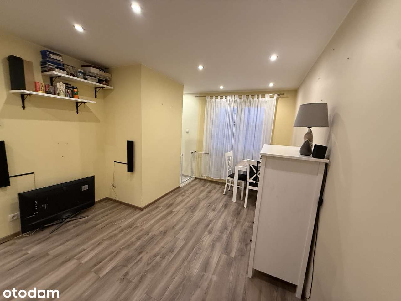 Mieszkanie WIREK OSIEDLOWA-1