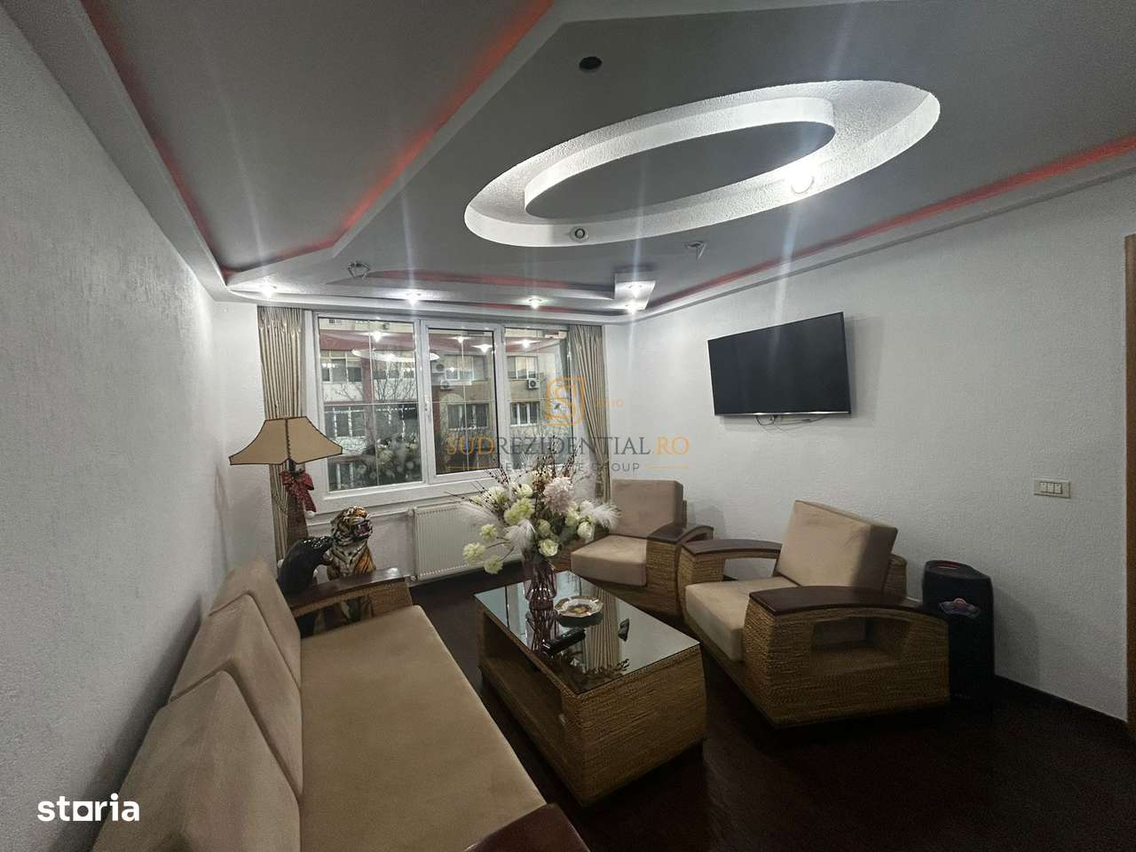 Apartament 3 camere, suprafata generoasa, zona Piata Resita