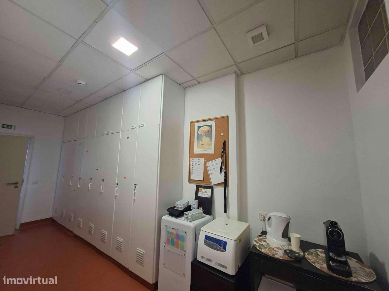 Gabinete frente à câmara de gaia - Grande imagem: 5/6