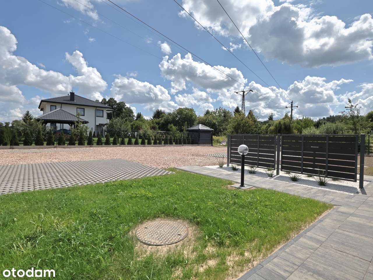 Nowoczesny dom w zabudowie bliźniaczej - Słomin-14