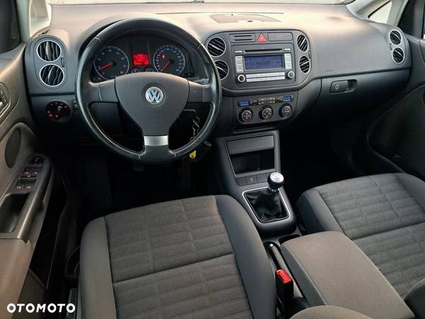 Volkswagen Golf Plus - 5