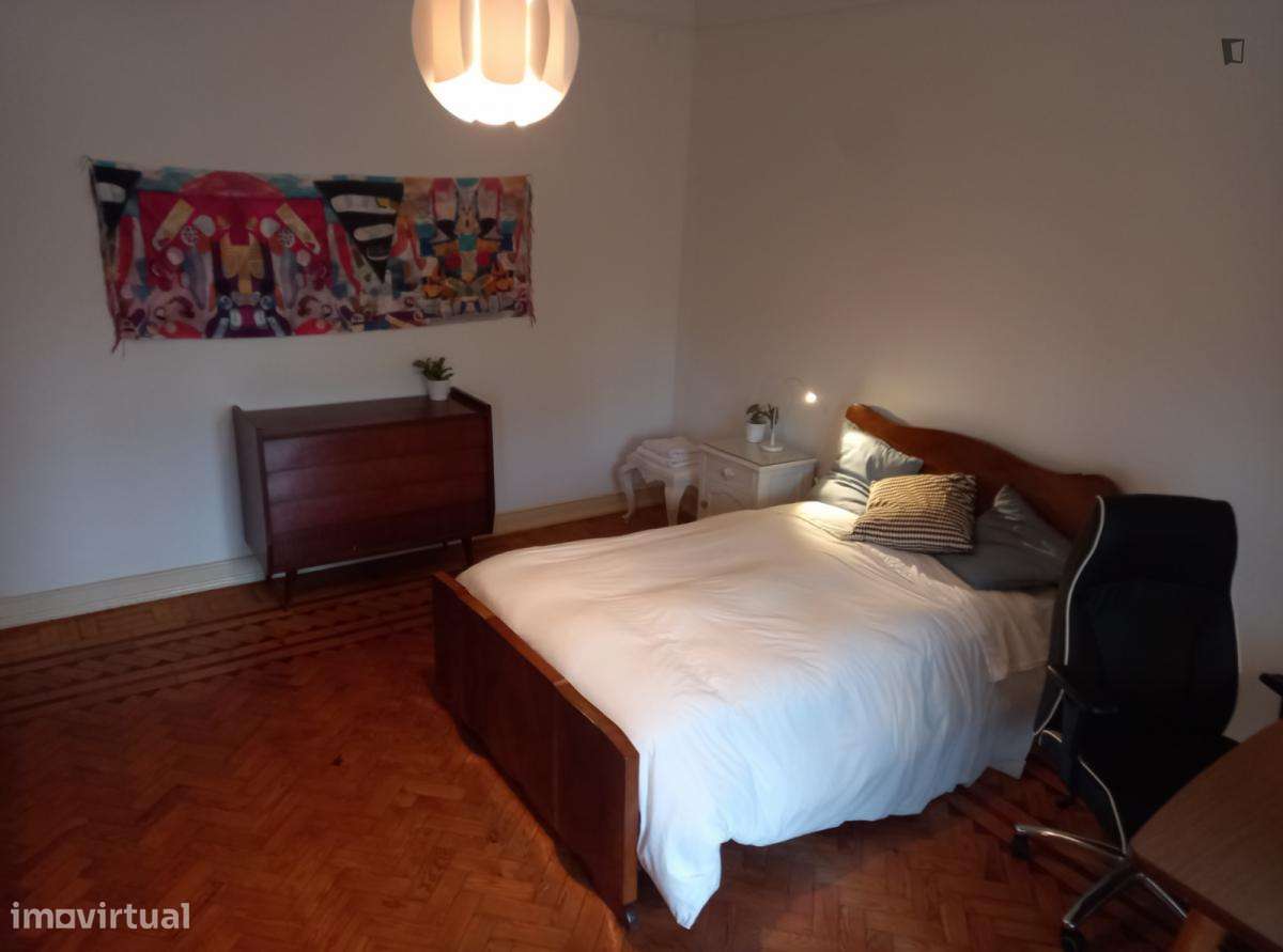 Quarto - localizado em Entrecampos Lisbon - Grande imagem: 4/6