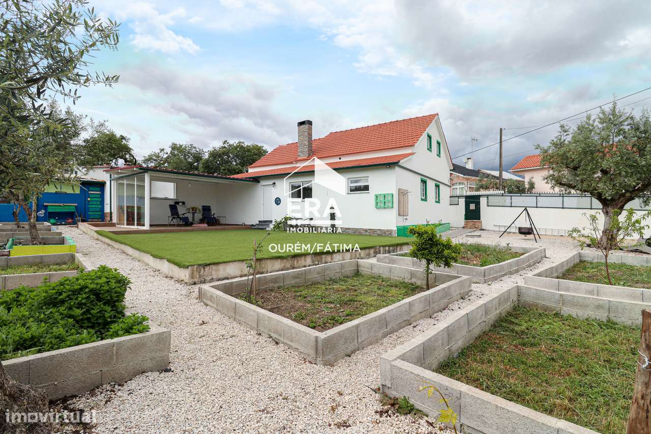 Moradia isolada T3+1-50