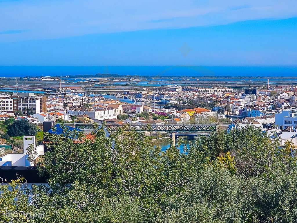 Moradia Exclusiva T4 com Vista Mar e Cidade em Tavira-20