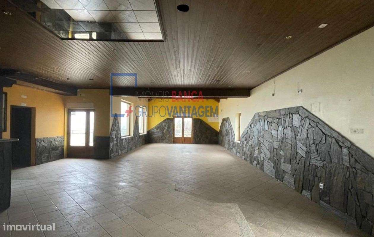 PREDIO USO MISTO - S. J. PESQUEIRA - Grande imagem: 4/17