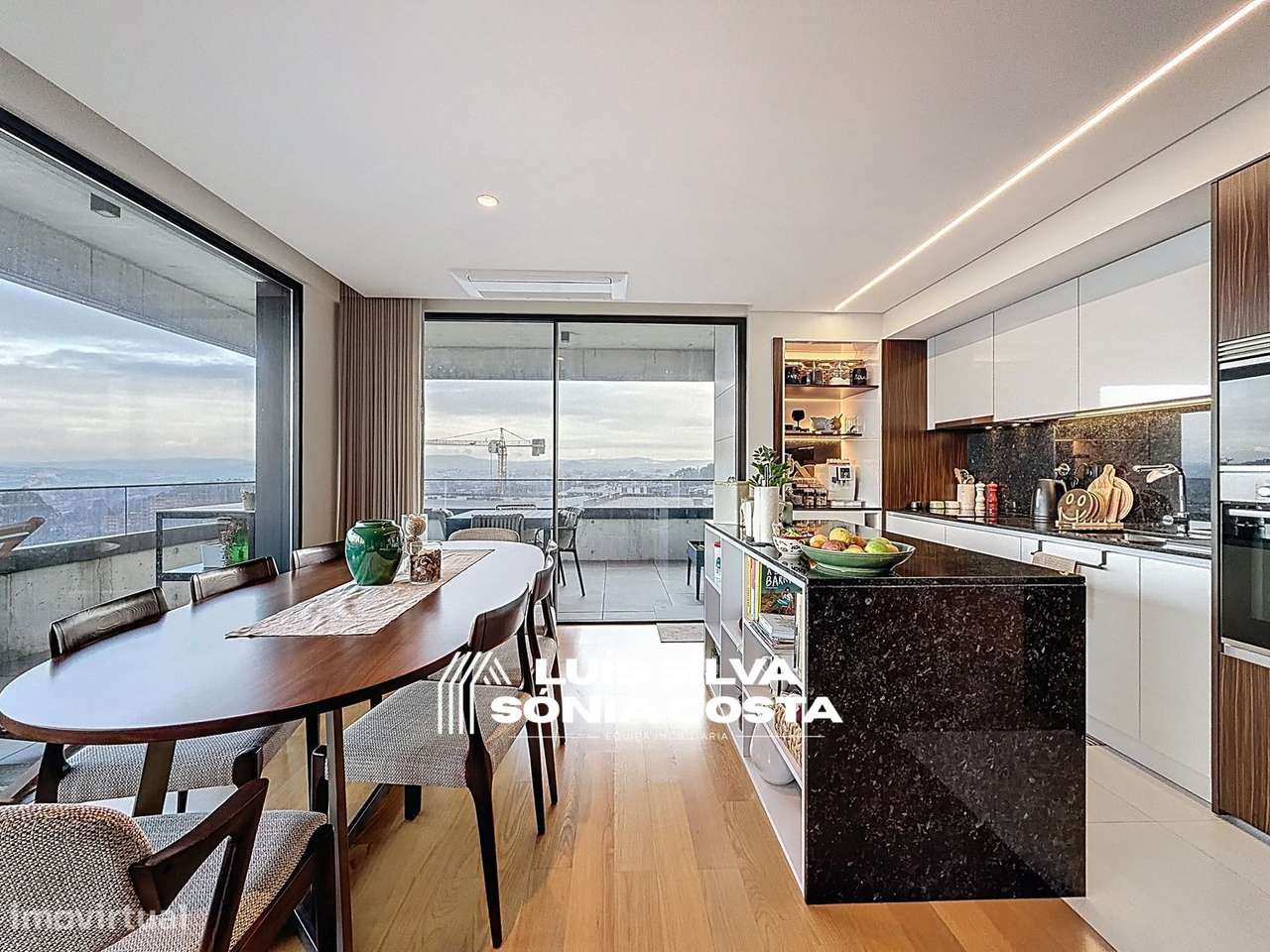 Apartamento T3 de Luxo com Terraço Panorâmico e Vista Rio Douro...-12