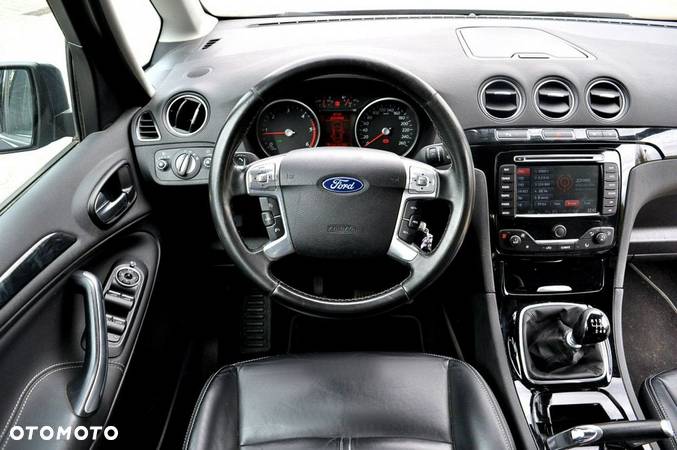 Ford Galaxy - 7
