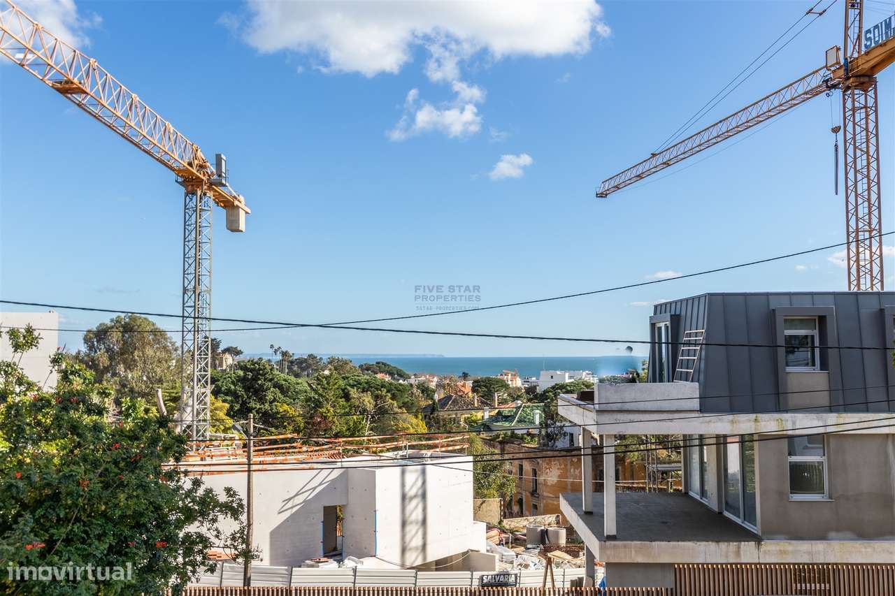 Moradia Estoril Cascais Vista Mar para renovar T6-43