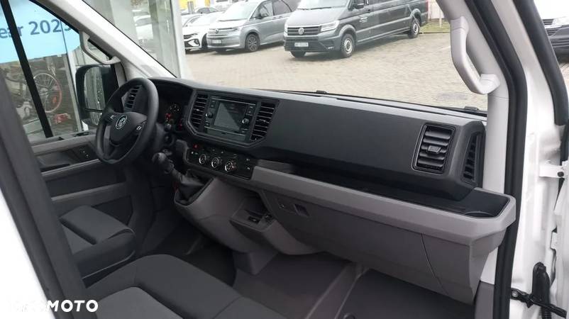 Volkswagen Crafter Furgon L4H3 - 21