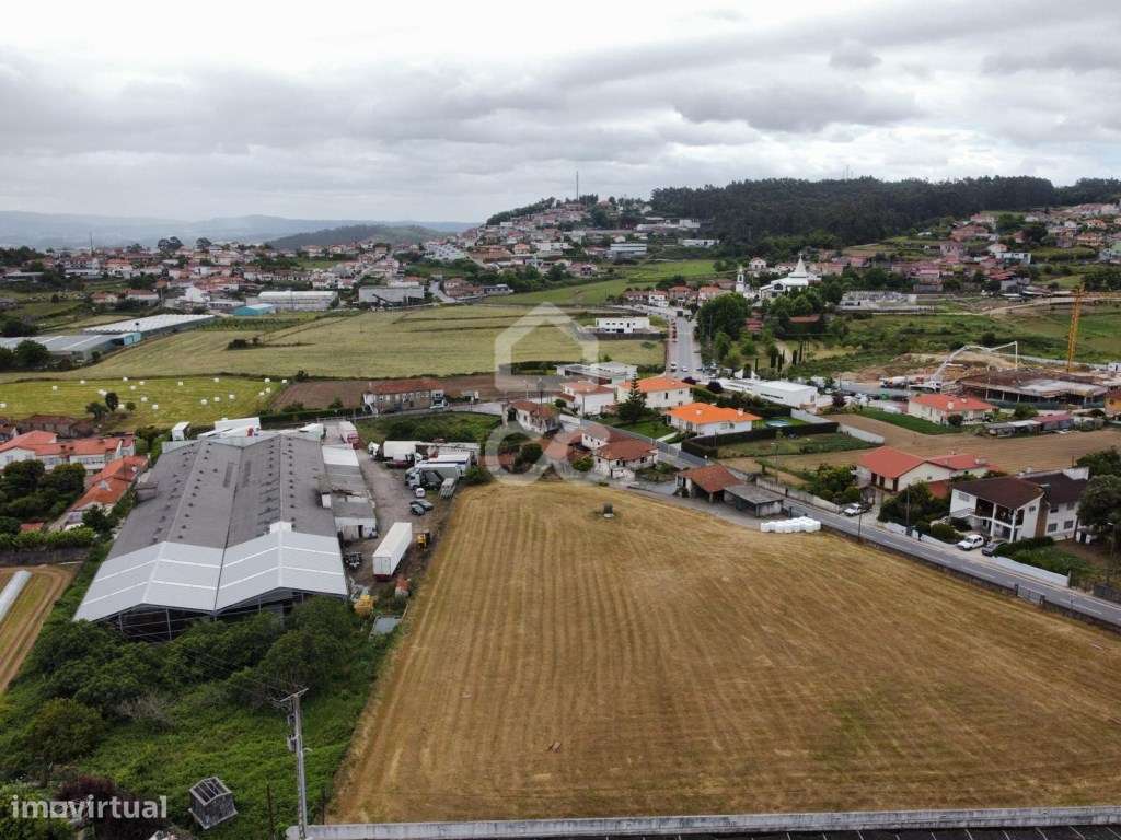 Excelente Oportunidade de Investimento - Terreno para Construção em...-11