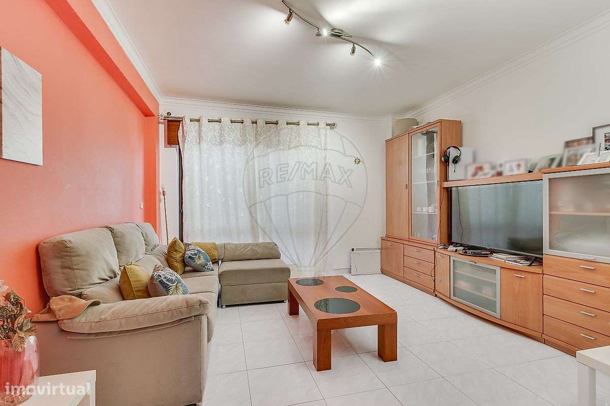 Apartamento T3 para arrendamento - Grande imagem: 2/28