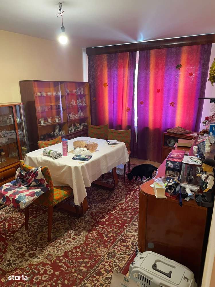 Apartament 3 camere, etaj 10, balcon și lift, ultracentral-0